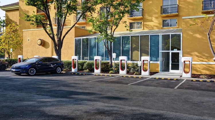 Embassy Suites Milpitas - Silicon Valley Exterior