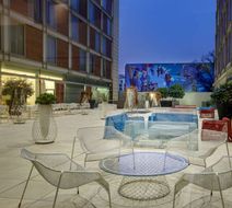 DoubleTree by Hilton Hotel Milan Exterior