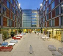 DoubleTree by Hilton Hotel Milan Exterior