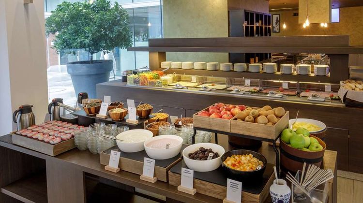 DoubleTree by Hilton Hotel Milan Restaurant