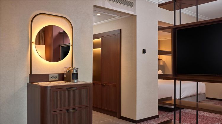 Hilton Milan Room