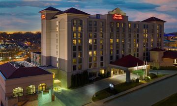 Hampton Inn & Suites Country Club Plaza