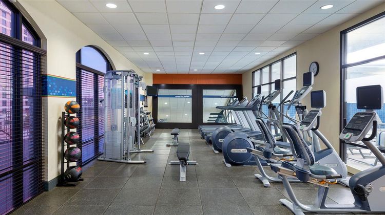 Hampton Inn & Suites Country Club Plaza Health