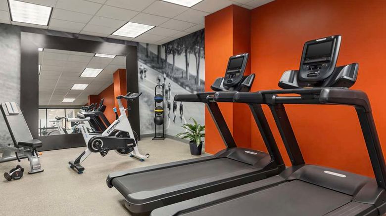 <b>Embassy Suites Hotel Health</b>. Images powered by <a href="https://iceportal.shijigroup.com/" title="IcePortal" target="_blank">IcePortal</a>.