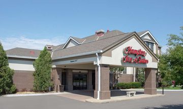 Hampton Inn & Suites Merriam