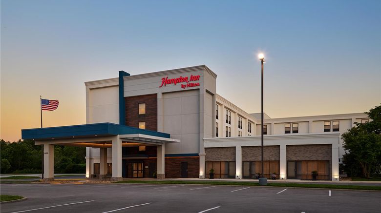 Hampton Inn Kansas City/Shawnee Mission Exterior. Images powered by <a href="https://iceportal.shijigroup.com" target="_blank" rel="noopener">Ice Portal</a>.