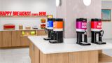 <b>Hampton Inn Kansas City/Shawnee Mission Restaurant</b>. Images powered by <a href="https://iceportal.shijigroup.com/" title="IcePortal" target="_blank">IcePortal</a>.