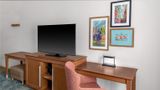 <b>Hampton Inn Kansas City/Shawnee Mission Room</b>. Images powered by <a href="https://iceportal.shijigroup.com/" title="IcePortal" target="_blank">IcePortal</a>.