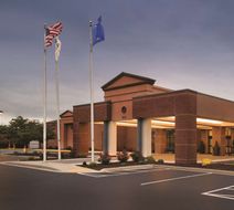 Doubletree Hotel Milwaukee/Brookfield Exterior