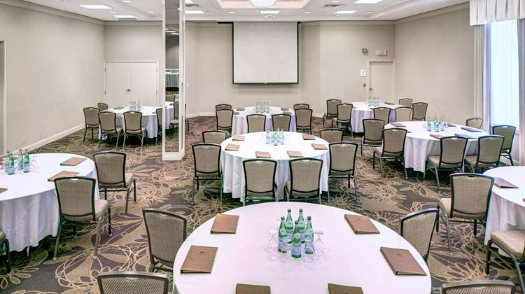 DoubleTree by Hilton Milwaukee Downtown Meeting