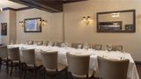 <b>Hilton Milwaukee Restaurant</b>. Images powered by <a href="https://iceportal.shijigroup.com/" title="IcePortal" target="_blank">IcePortal</a>.