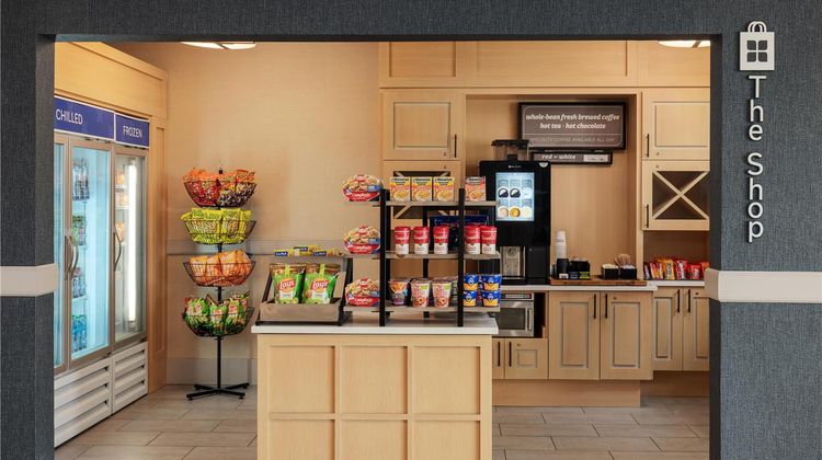 Hilton Garden Inn Milwaukee/Park Place Restaurant
