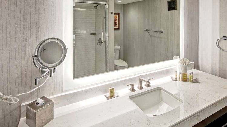Doubletree by Hilton Hotel Jackson Room