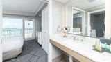 <b>Doubletree Guest Suites Room</b>. Images powered by <a href="https://iceportal.shijigroup.com/" title="IcePortal" target="_blank">IcePortal</a>.
