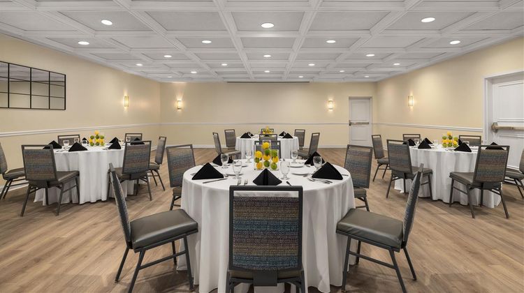 Doubletree Guest Suites Meeting