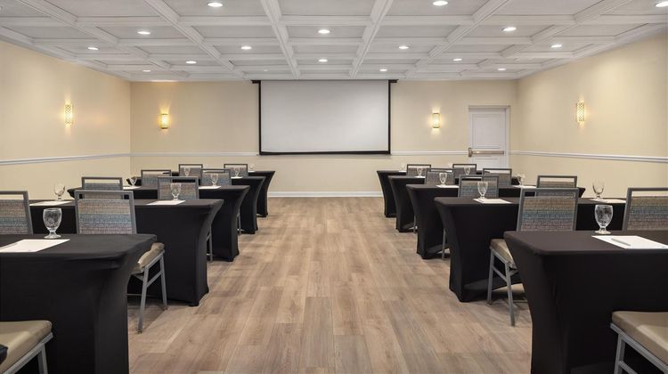 Doubletree Guest Suites Meeting