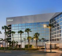 Hilton Melbourne, FL Exterior