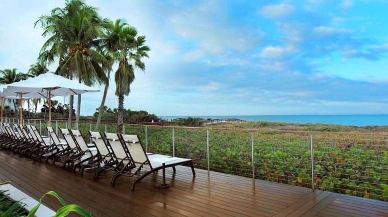 <b>Hilton Marco Island Beach Resort & Spa Exterior</b>. Images powered by <a href="https://iceportal.shijigroup.com/" title="IcePortal" target="_blank">IcePortal</a>.