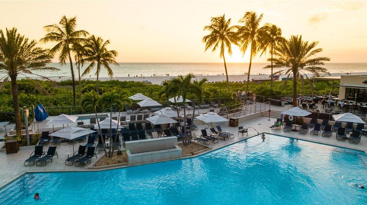 Hilton Marco Island Beach Resort & Spa Pool