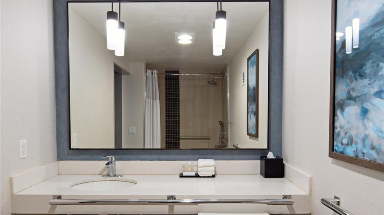 Embassy Suites by Hilton Monterey Bay Room