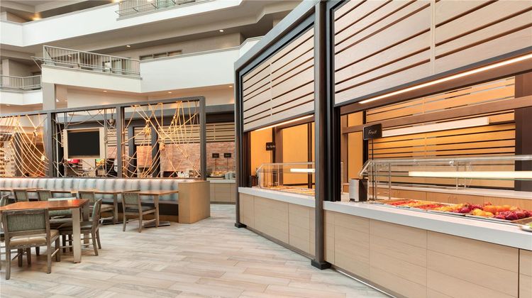 Embassy Suites by Hilton Monterey Bay Restaurant
