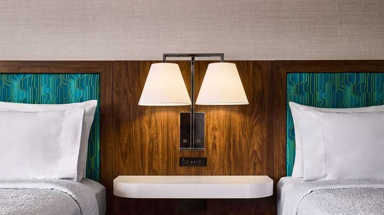 <b>Hampton Inn Massillon Room</b>. Images powered by <a href="https://iceportal.shijigroup.com/" title="IcePortal" target="_blank">IcePortal</a>.