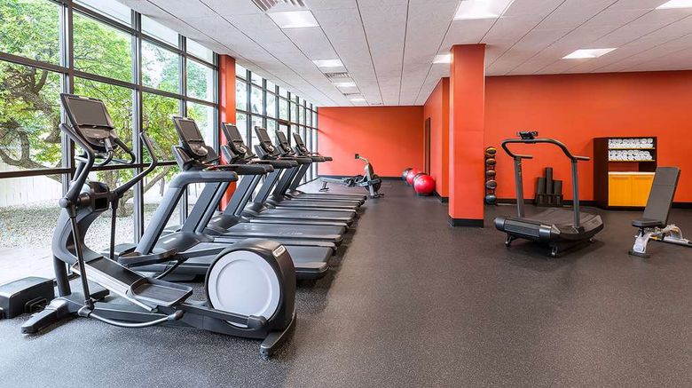<b>Doubletree by Hilton Madison Downtown Health</b>. Images powered by <a href="https://iceportal.shijigroup.com/" title="IcePortal" target="_blank">IcePortal</a>.
