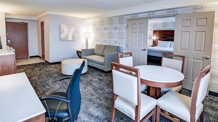 Doubletree by Hilton Madison Downtown Room