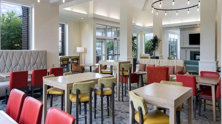 <b>Hilton Garden Inn Madison West/Middleton Restaurant</b>. Images powered by <a href="https://iceportal.shijigroup.com/" title="IcePortal" target="_blank">IcePortal</a>.