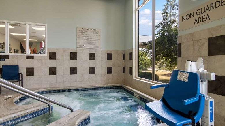 <b>Hilton Garden Inn Madison West/Middleton Recreation</b>. Images powered by <a href="https://iceportal.shijigroup.com/" title="IcePortal" target="_blank">IcePortal</a>.