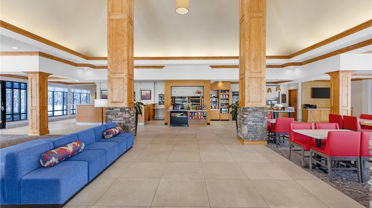 Hilton Garden Inn Missoula Lobby