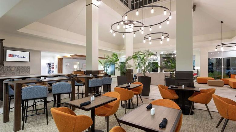 <b>Hilton Garden Inn Bloomington Restaurant</b>. Images powered by <a href="https://iceportal.shijigroup.com/" title="IcePortal" target="_blank">IcePortal</a>.
