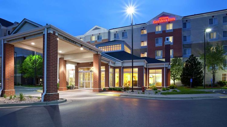 Hilton Garden Inn Bloomington Exterior