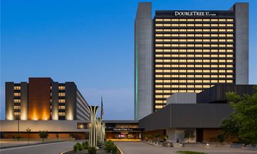 DoubleTree by Hilton Bloomington Mpls S