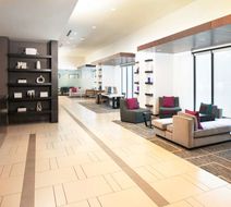 Hilton Minneapolis - Bloomington Lobby
