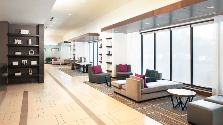 Hilton Minneapolis - Bloomington Lobby