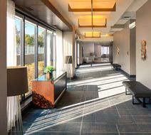 Hilton Minneapolis - Bloomington Lobby