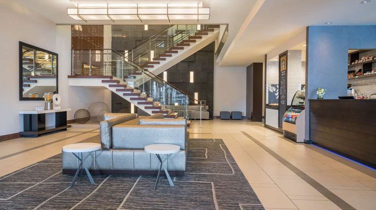 Hilton Minneapolis - Bloomington Lobby