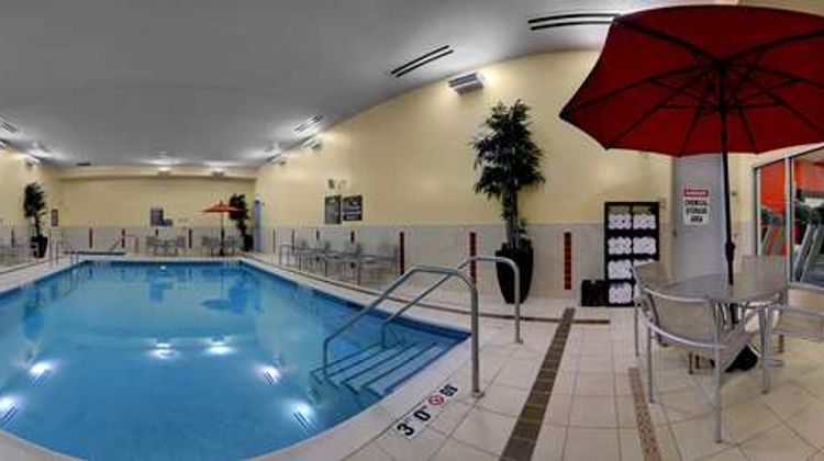 Hilton Minneapolis - Bloomington Pool