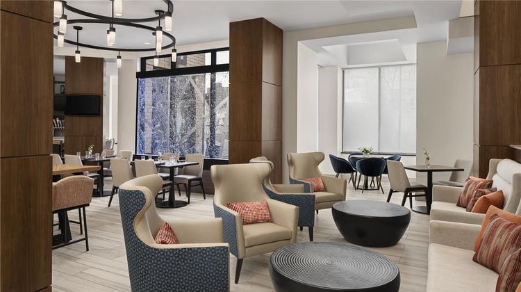 Hilton Garden Inn Downtown Minneapolis Lobby
