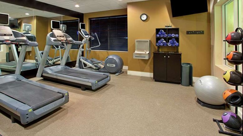 <b>Hilton Garden Inn Eden Prairie Health</b>. Images powered by <a href="https://iceportal.shijigroup.com/" title="IcePortal" target="_blank">IcePortal</a>.