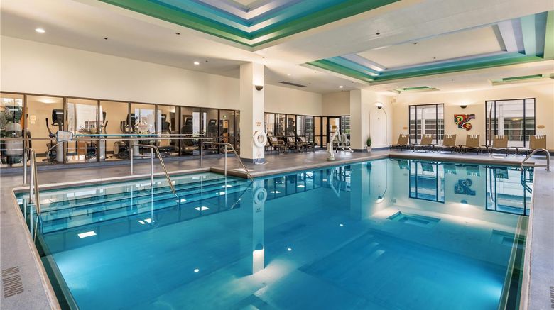 <b>Hilton Minneapolis Pool</b>. Images powered by <a href="https://iceportal.shijigroup.com/" title="IcePortal" target="_blank">IcePortal</a>.