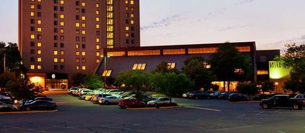 Doubletree Hotel Minneapolis Park Place Exterior