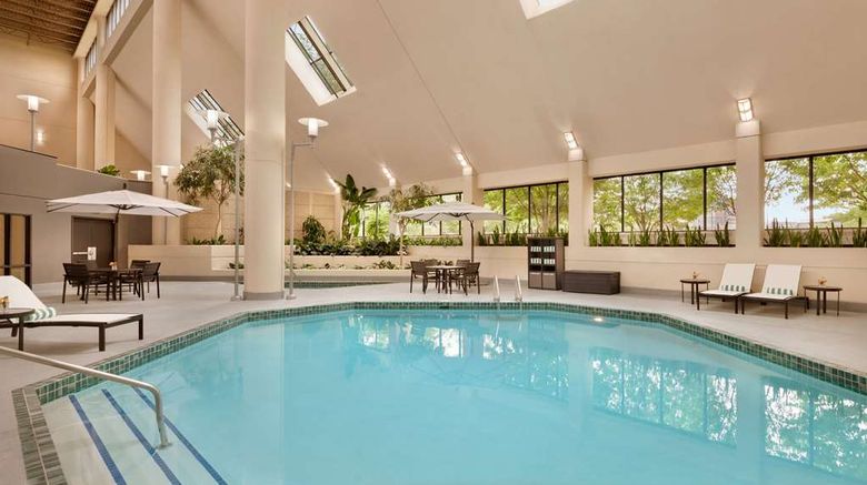 <b>Doubletree Hotel Minneapolis Park Place Pool</b>. Images powered by <a href="https://iceportal.shijigroup.com/" title="IcePortal" target="_blank">IcePortal</a>.