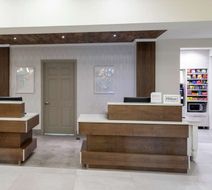 Hilton Garden Inn Shoreview Lobby