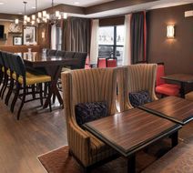 Hampton Inn Woodbury Lobby