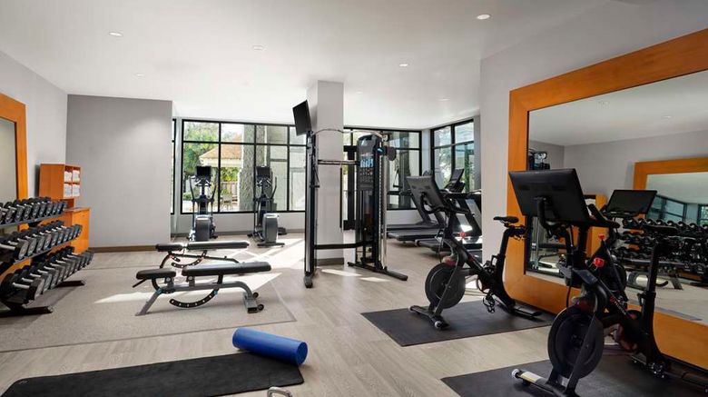 <b>Hilton New Orleans Airport Health</b>. Images powered by <a href="https://iceportal.shijigroup.com/" title="IcePortal" target="_blank">IcePortal</a>.