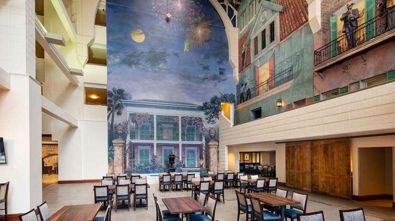 <b>Embassy Suites by Hilton New Orleans Lobby</b>. Images powered by <a href="https://iceportal.shijigroup.com/" title="IcePortal" target="_blank">IcePortal</a>.