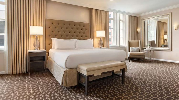 Hilton New Orleans/St Charles Avenue Room