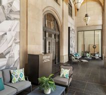 Hilton New Orleans/St Charles Avenue Lobby